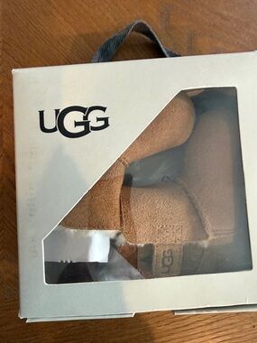 UGG Kids Chestnut Suede Booties